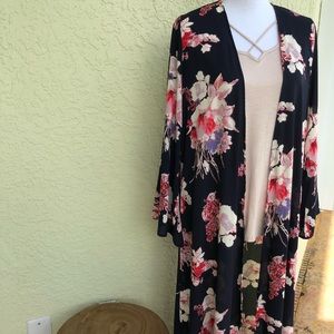 💐Navy Floral Duster💐